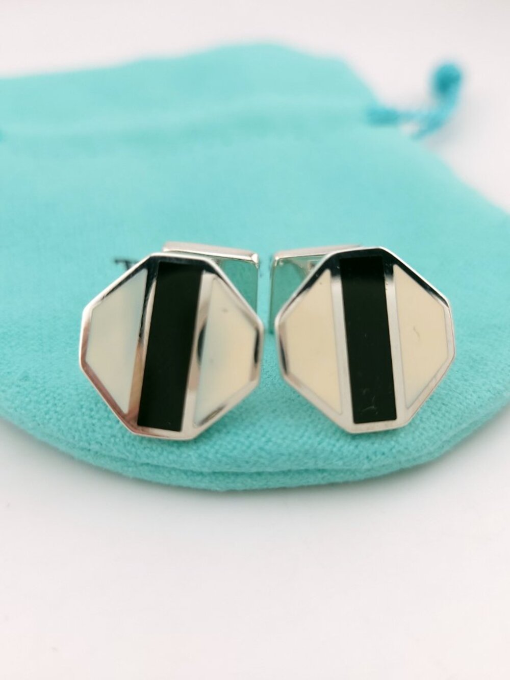 Tiffany & Co Sterling Silver Paloma Picasso Zellige White Black Enamel Cufflinks